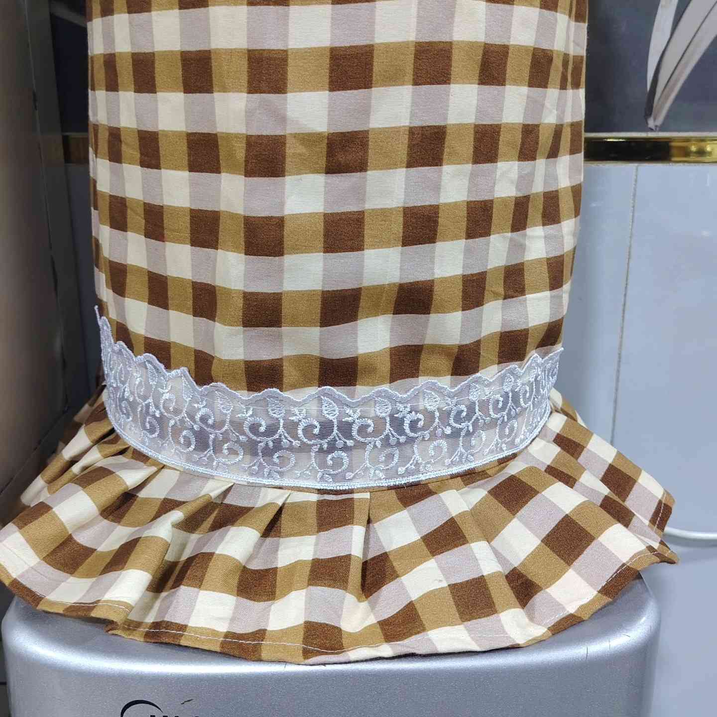 متوفر كوشات ومفرش ميز طعام وغلاف براد سيت كامل متوفر عدة الوان حسب اختياركم بلكاروهات الإماراتي توجد خدمة توصيل لجميع المحافظات #اكسبلور #خياطة_فرشات #خياطة#خياطة_لجين_لجين #بغداد بعقوبة متابعة للحساب تابعوا الصفحة يصلكم كل ماهو جديد


**إذا كنت صاحب هذا الإعلان وتريد حذفه لأي سبب، رجاءا أرسل رسالة إلى الدعم الفني**