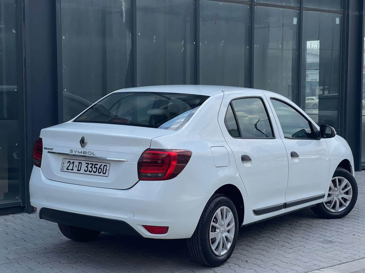 Renault Symbol 2019
كلين بدون صبغ 
ماشية 76 الف
جام كهرباء
دواخل بيجي
كيج الكتروني
گير اوتوماتيك 
بلاجكتور 
ايشارة بالمرايات 
٤ تايرات جدد 
سعر 82 ورقة 
مكان سليمانية 
*********** السليمانية, العراق
