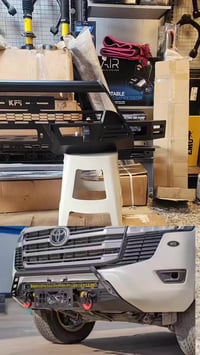 تعديل وتجهيز سيارات الرحلات والصيد دعامية لاند كروزر على الوكالة مع قا...