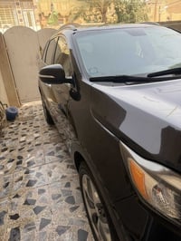 سورنتو أمريكي  مكفوله 2017 ماشيه 160 الف السعر 150$ 07801896817