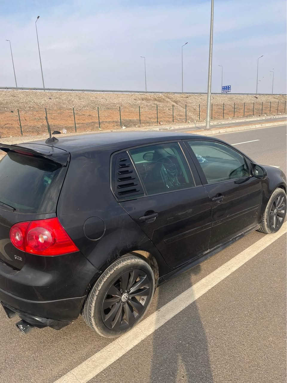 گۆلف 2009 فوول بەس سلاید نیە گێر 6 نمرەیە مەکینە 20 بێ تۆربۆیە 3 گێرە  تۆماتیک ـ عادی ـ سپۆرت  تازە پێشیم توند کردیتەوە  گێر و مەکینە و تەبرید و تەقەو رەقە بەشەرت  سەنەوی تا 2030 نوێیە وەکالەی بەناوی خۆمانە *********** ڤایبەر واتساب أربيل, العراق
