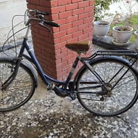 بايسكل بناتي للبيع مكاني مدينة الصدر ب ٣٥ الف للاستفسار ٠٧٧٤٤٤٤٢٦٢٦