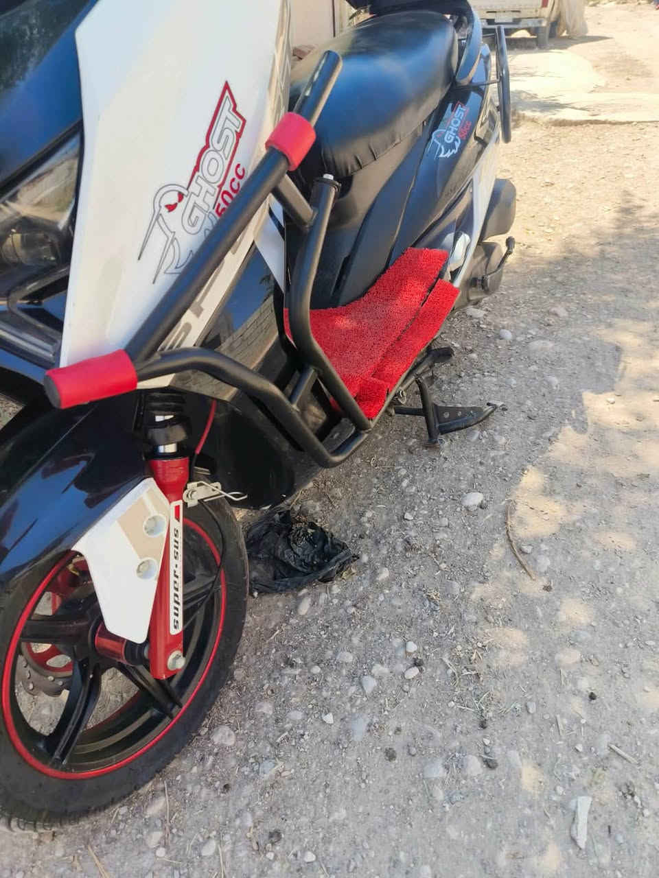 المعلومات داخل الصور تحياتي للجميع


**إذا كنت صاحب هذا الإعلان وتريد حذفه لأي سبب، رجاءا أرسل رسالة إلى الدعم الفني**