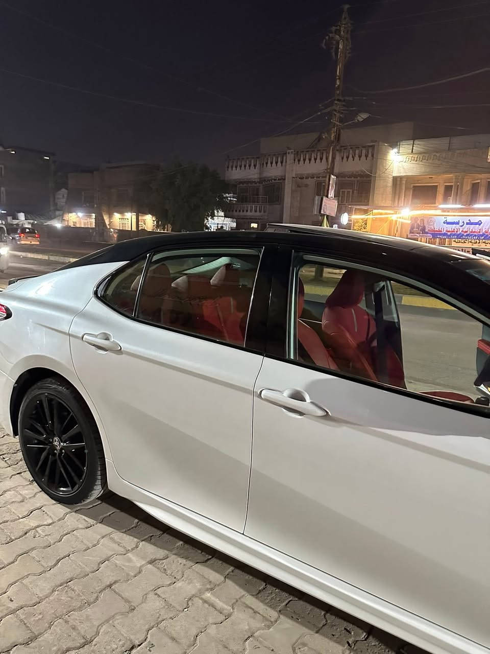 سلام وعليكم
كامري مديل 2023 

وارد امريكي حادث حافة البنيد 

بدون ايرباك 

مواصفات فول 1 /1

داخل احمر 

كامرات 360 

كشنات تدفئة  تبريد 

 كشنات كهرباء 

محرك 2500

سستم سماعات gbl

بنرامة  تو كلر  سيارة جديده ماشيه ب امريكا  مماشيه بل عراق 
جديدة بمعنا الكلمة 

مكان بغداد  بلديات 
 

 ***********
