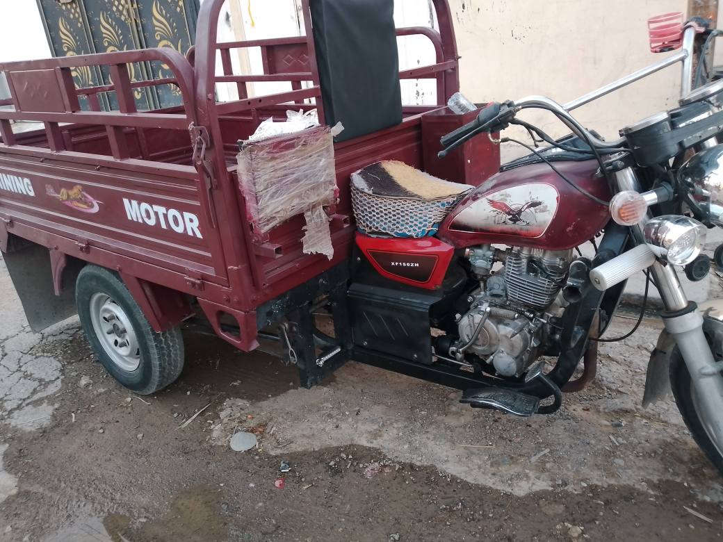 السلام عليكم ستوته موديل 2013منفيس كامل اصلي شرط انطيك هوه الماطور كل عيب مابيها كهربائيات ومدري شنو كلها كامل من الطول للطول الماطور كل عيب مابيها مرتبه محولها تقريبا مسويها غرفه مقبط كامل ونظيفه الماطور واي شي مابيها السعر 1مليون والعنوان اربيل للتواصل *********** أربيل, العراق
