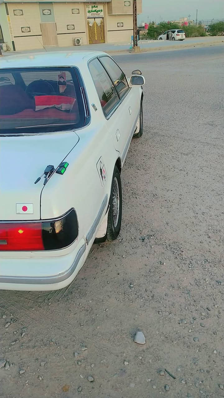 كرسته مكفوله السياره وجاهزه مكينه وكير ونجي جديد توا شدهن شرط حداده جديده طخم تاير جديد كهرباياته كله شغاله سنويه نهايت 2026 مشروع وطني شرط تحويل سعرها 45شراي يتصل *********** مكانه بصره خور الزبير
