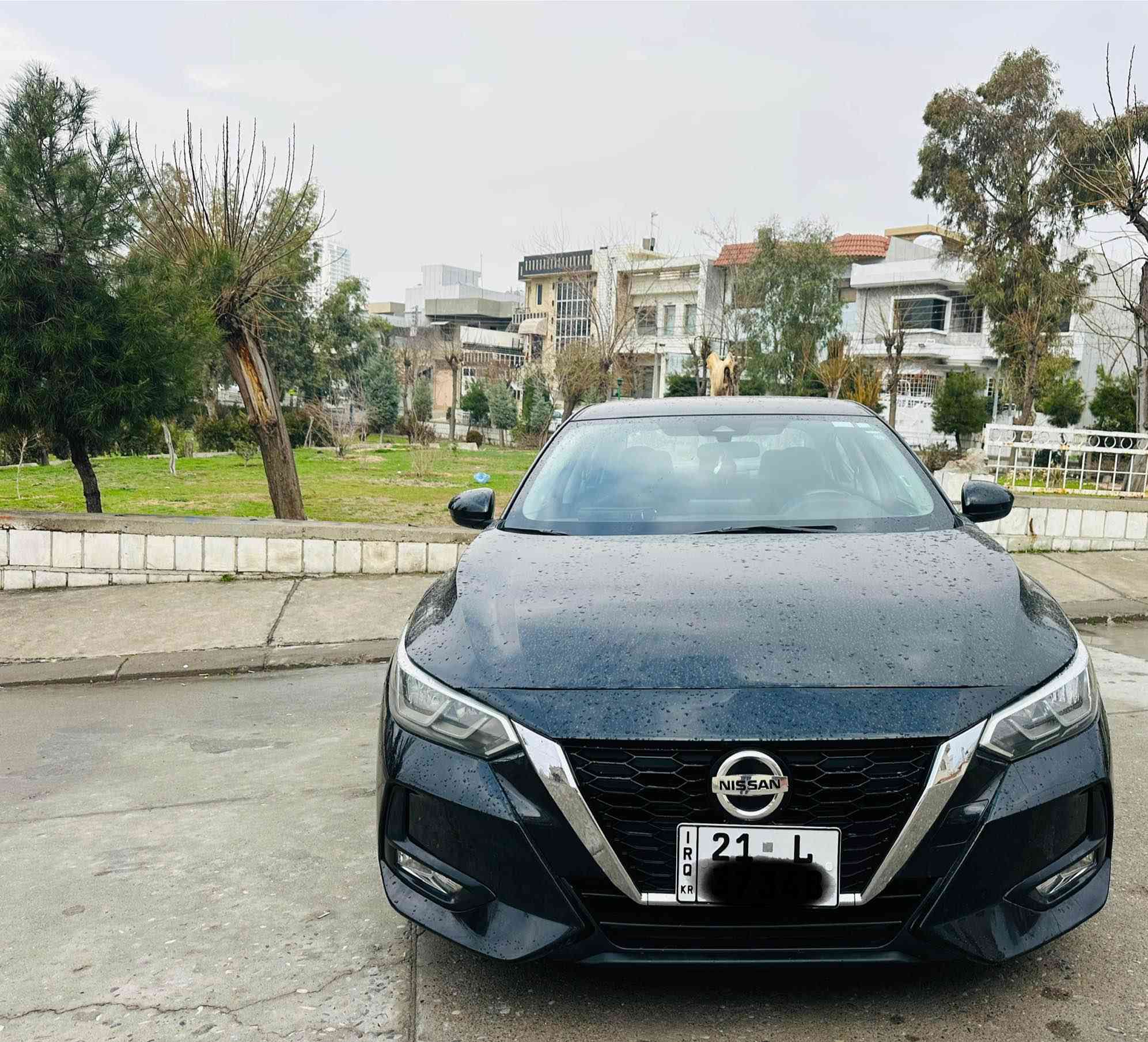 السلام عليكم ئه م نيسان سنترايه بوفروشتن موديلي ٢٠٢٢ ره نگي ره شه ي قه ترانه مواصه فات SVيه و به س سلايت و جلد نيه سه ياره كه بوياخ به س بونيتي بوياخه و سارديشي نيه زور جوان و خاوينه ارباكي سوكان و به رده ته قيوه و بيلاد دا نراوه ته وه بي كيشه يه سه نه وي و ره قم زينكه ي هه موي تازه تا ٢٠٢٩ 
سه ياره كه تايه و كيرو مه كينه و هه موو تازه يه و راداري بيش و دواي و هه موو ئيش ده كات بلادي زور جوانه 

له سليمانيم سعري ١٣٠ كه لايه و مه عامه له يه كي كه مي تيايه 

زماره ي ته له فون *********** واتسابيشي له سه ره 

هه موو شتيكم نوسيوه براي من 

كي موشته ريه ته له فون بكات 

جوابي كوميت ناده مه وه السليمانية, العراق
