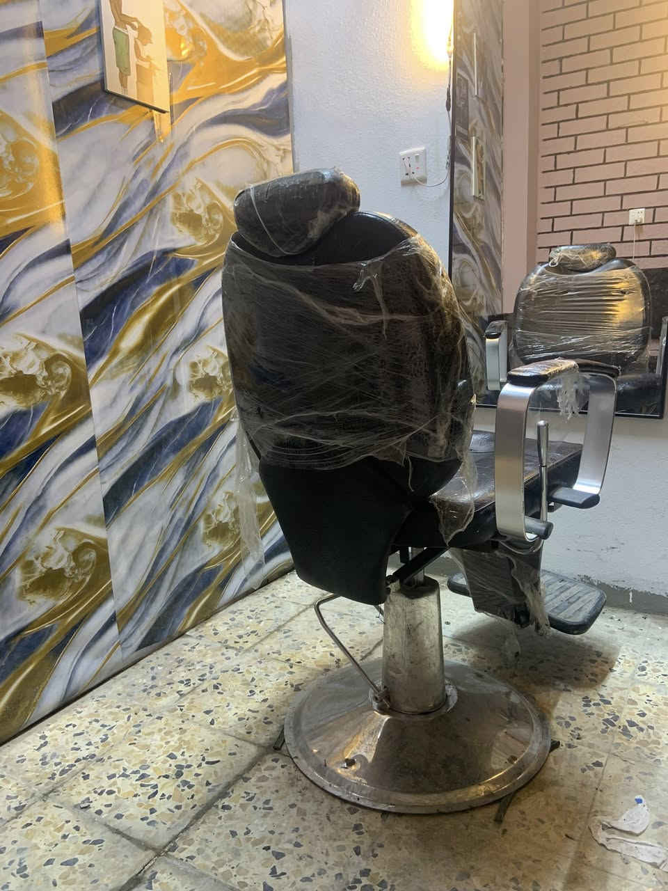 اخوان مرايتين ورف mdf وهذا الكرسي جكاته شغالات كلشي بي كامل والاناره وي المرايه سعرهم ٢٧٥ رايد ابدل ديكور بيع مستعجل


**إذا كنت صاحب هذا الإعلان وتريد حذفه لأي سبب، رجاءا أرسل رسالة إلى الدعم الفني**