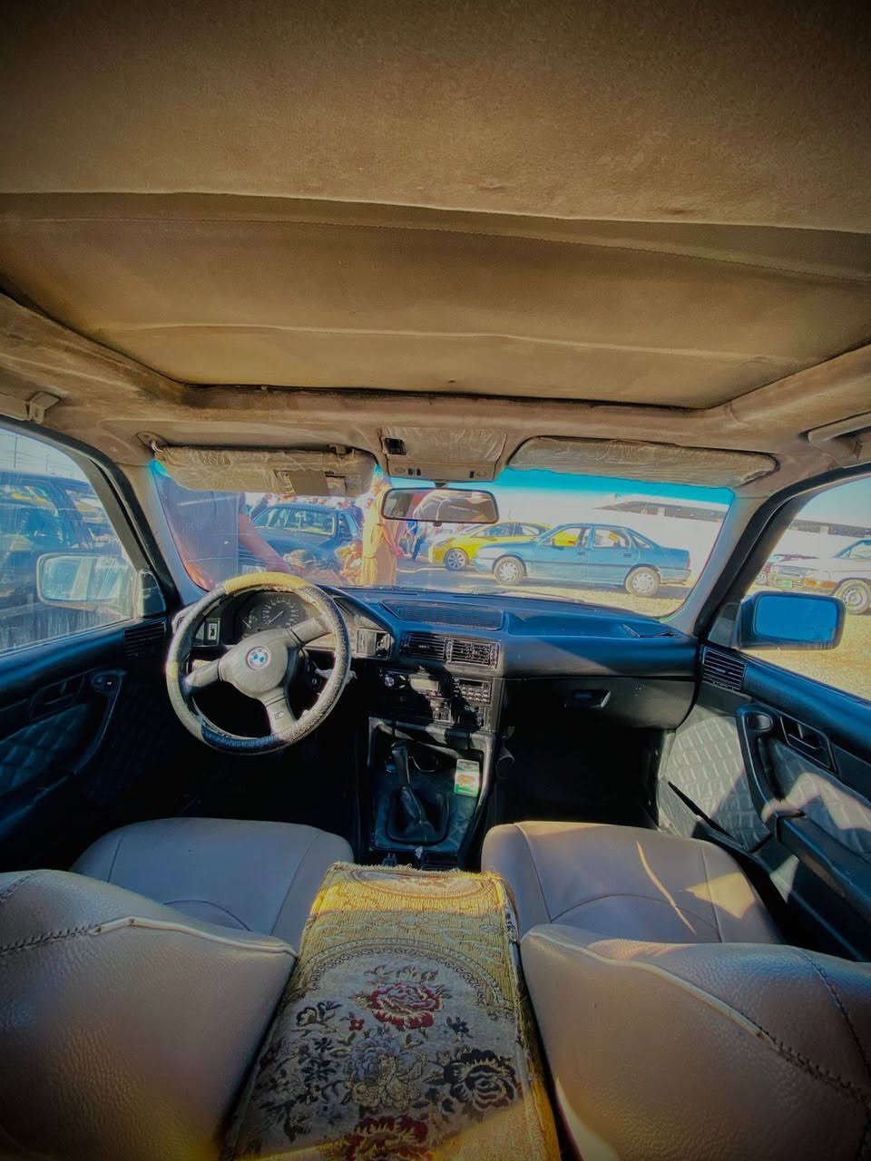 السلام عليكم
بي ام موديل 1991 رقم دهوك باسمي سنوية لل27 جامعات كهرب سبليت وهية 535 وعليها محرك وكبر 520 كبس كير عادي المحرك بي دخن وهي باردة من تحمة يروح الدخن السعر 50 وبيها مجال للشراي يتصل الرقم ***********
