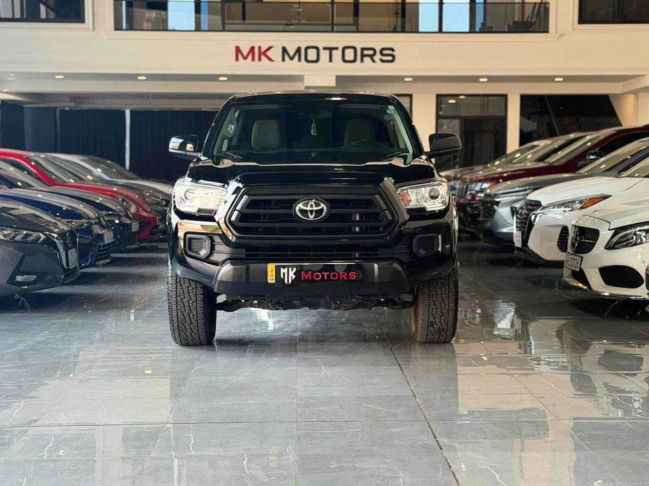 V6 تاكوما ٢٠٢٣ بدون صبغ 
٦سلندر،بدون صبغ ، بيها٥ تعديل،دبل اكسن و رادار امامي،٧٢٠٠٠ ماشية، مرقم رقم دهوك ، كتابة زجاج 
اسود لحد ٢٠٢٧،
سعر ٢٥٥$
موجود بدهوك *********** دهوك, العراق
