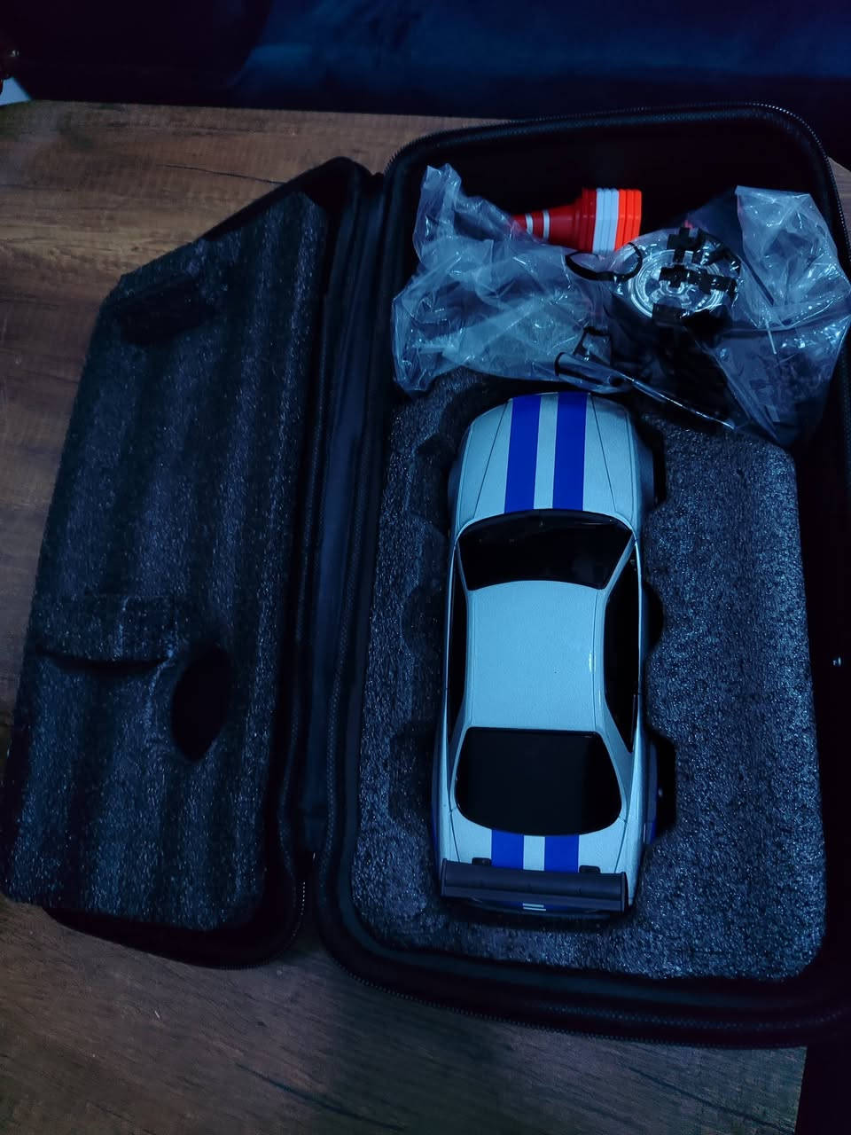 من رخصه الادمن...اخوان قطعه كلش نظيفه استخدام فحص قليل كامل ملحقات هيكل حديد بالكامل قطعه ثكيله ونظام جيرو وتحكمات تفاصيلها كلش حلوه بيها اشاره مع الاستداره 
اول تم ب٥٥ فقط


**إذا كنت صاحب هذا الإعلان وتريد حذفه لأي سبب، رجاءا أرسل رسالة إلى الدعم الفني**