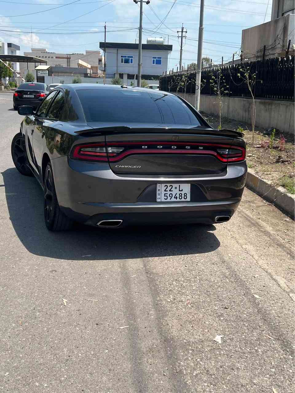 Dodge charger 2019SXT 
دۆج چارجر ٢٠١٩ 
شاشة كبير
کلین سیارە 
بدون سبوغ بدون بارد 
تحكمات ستيرن 
تحديد سرعة 
كاميرة
كشنات  كهربائية 
حساس خلفي
ماشی 119ميل 
سیارە بسمی
رەقم سنوی جدید 

مكان اربیل.      
*********** أربيل, العراق
