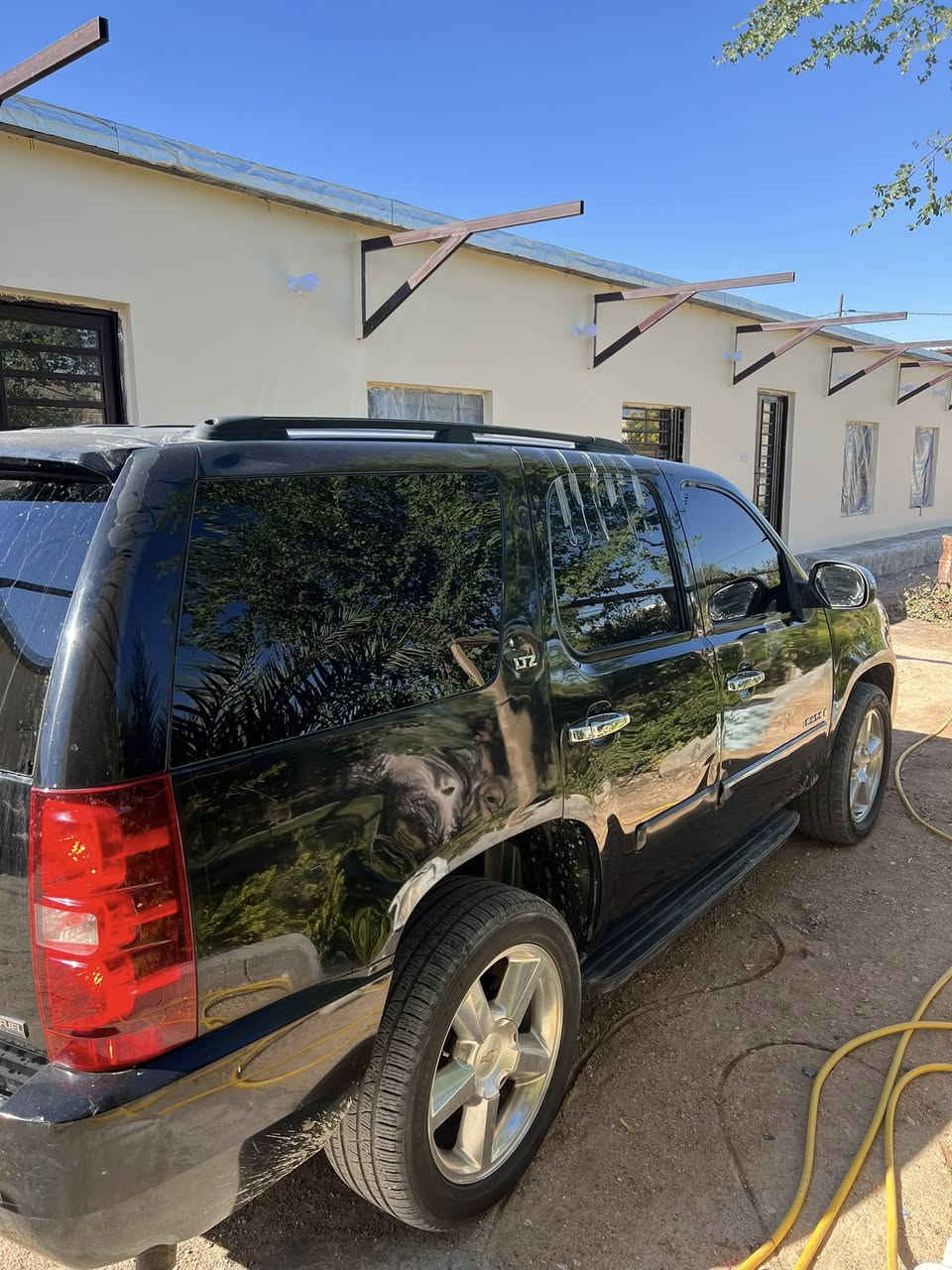 تاهو Ltz فول مواصفات فتحة و كشن منفصل وجلد وكهرباء وباقي التفاصيل للبيع لا كص ولا فتح شاصي مكانها النجف و بابل السعر 88$  للاستفسار المراسلة على الخاص ورمضان كريم على الجميع


**إذا كنت صاحب هذا الإعلان وتريد حذفه لأي سبب، رجاءا أرسل رسالة إلى الدعم الفني**