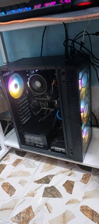 رايزن 5 3400G • 16GB DDR4 3200 • بيع الكيس فقط