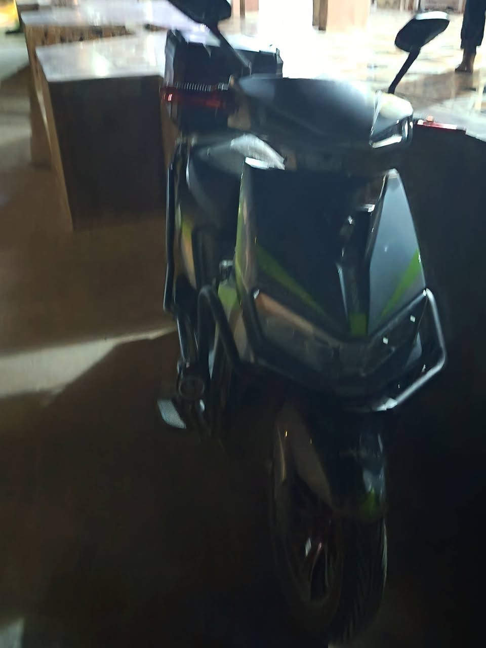 دراجه شحن للببع
السرعه 120
عدد6بطاريات
جديد مسعمله سبوع فقط
االدراجه نضافه فول 100%
السعر 900الف
الشراي يتصل عل الأرقم
***********
العنوان محافظة صلاح الدين بيجي قرية البوطعمه
