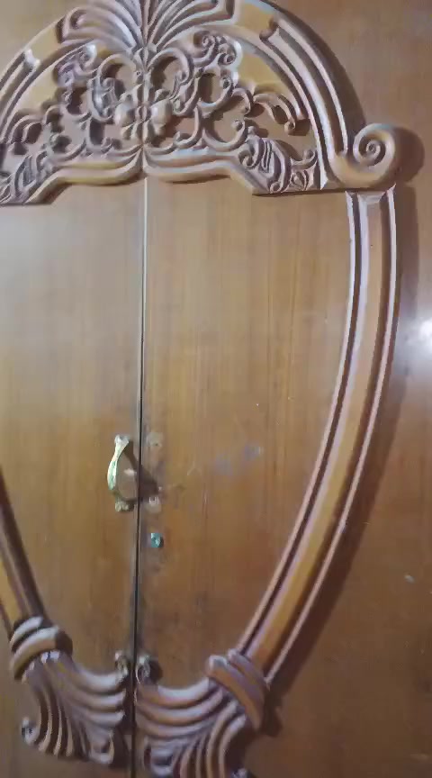 السلام عليكم عندي كنتور للبيع خمس بوب سعر 175وبي مجال ستفسار على هذا رقم وتساب ***********
