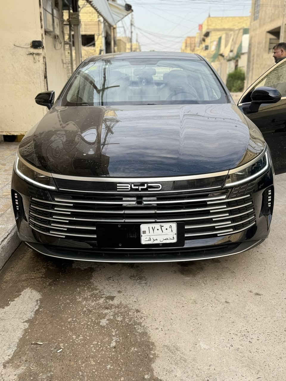 السلام عليكم

بي واي دي دستروير 2025 زيروووو

مواصفاتها:

- شاشة دوّارة  
-  6 مكبرات صوت 
- حساسات وكاميرا خلفية 
– مثبت سرعة 
– مقاعد جلد ابيض رياضي 
-كير ماوس 
-اوتو ستوب
-حساس خلفي 
-كاميرا خلفية دوارة 
-اوتو هولد AUTO HOLD 
-هند بريك بصمه 
-تشغيل السياره بصمه ويا
 كارت ذكي
-لايت زينون 
-لد نهاري LED
-بك لايتLED
-3انضمة للقيادة 
-مانع تزحلق
-مثبت سرعه  Cruise 
-تشغيل عن بعد 
-شاشة ذكية تدعم جميع البرامج

حبايب السيارة جدا جديدة بعدها بوضع الوكالة الزيرو  بغداد 
 الاتصال: ***********عنوان بغداد الأمين
