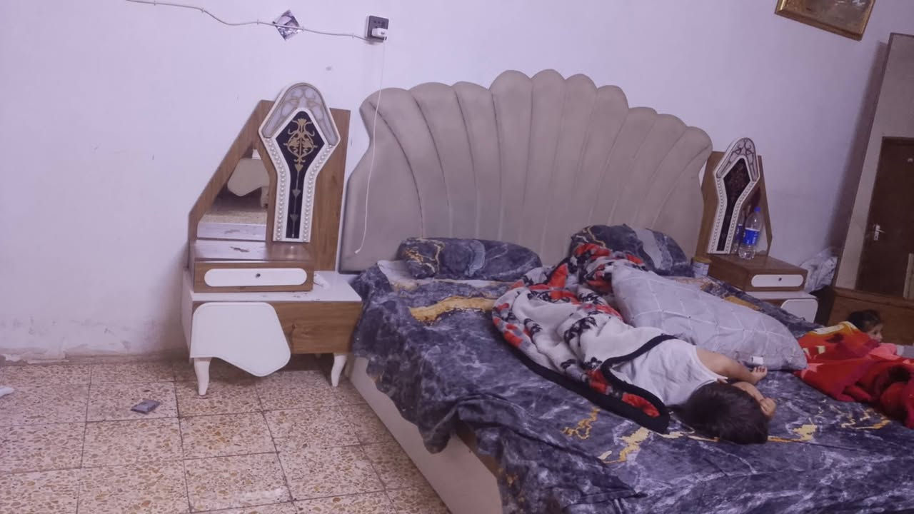 غرفه نوم ٧ قطع للبيع ٢٥٠ 
الكريعات الزويه


**إذا كنت صاحب هذا الإعلان وتريد حذفه لأي سبب، رجاءا أرسل رسالة إلى الدعم الفني**