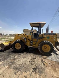 شفل كوماتسو حجم100 رقم واسط مديل 18 تحويل ثاني يوم مكفول كفال عامه 077...