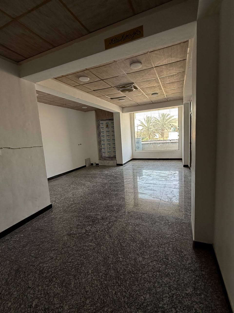 يوجد لدينا
شقه للايجار حديث البناء درجة أولى طابق اول

غرفتين كلدور مطبخ صحيات

سعر الاجار 350 الف

الماء والكهرباء واصل ع ابو الشقه

حله حي البكرلي الأسواق الأولى شارع المحوله

للاستفسار الاتصال على الرقم ***********
