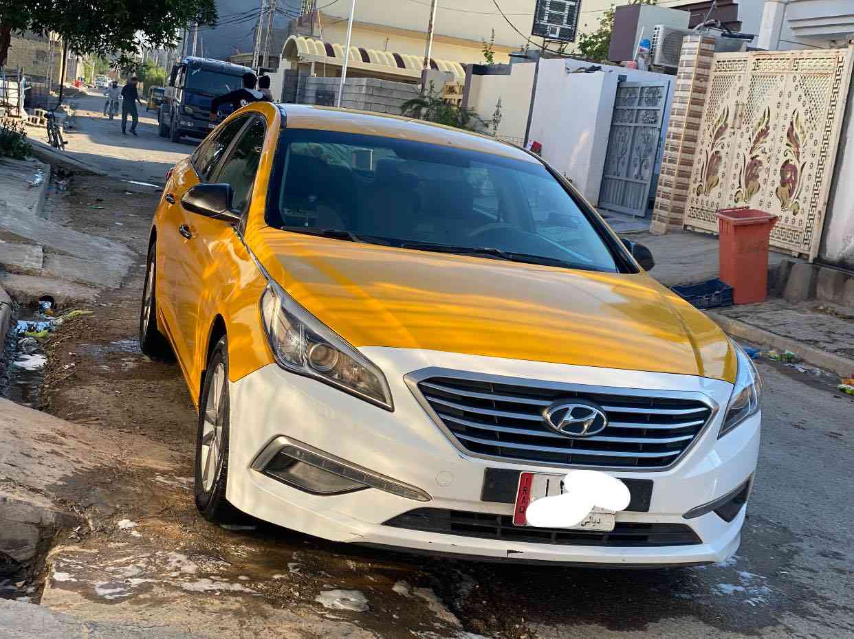 للبيع سوناتا موديل 2015 نص فول تحكم جهتين كشن كهربأي كامرة شاشة  زغيرة حادثها جاملغ وبنيد بدون دواخل بدون ايرباك مكينة كير كفالة السعر 122وبيهة مجال الرقم صاحب السيارة ***********
