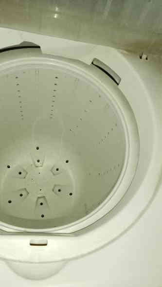 عندي هاي الغسالة تغسل بطانية
اكبر حجم
شغاله
السعر 125
الاتصال ***********
