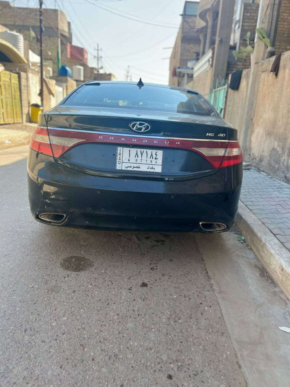 السلام عليكم ورحمة الله وبركاته
هونداي ازيرا

موديل 2012 ملاحضه السياره

بدون حادث وبدون صبغ بس بيهة مكانات جارده مواصفات السياره

بصمه ويل كب شاشه قطعتين

تبريد جلد كشنات كهربا كشنات

تدفئه وتبريد حساسات امامي

وخلفي مري شفط محرك السياره

2400 للاستفسار الاتصال على الرقم*********** مكان السياره بغداد جسرديالى
