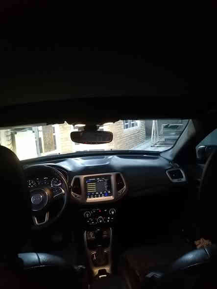 السلام عليكم
للبيع سيارة: جيب كومباس  2021

•الضرر: صبغ البنيد فقط  وصور حادث امريكا موجوده بالمنشور

•الرقم: اربيل  تحويل ثاني يوم 

مكفولة من الشاصي و اللغد 

•المواصفات :

▪️المحرك: 2.4L (اربعة سلندر)تنفس طبيعي المرغوب 

▪️ ماشيه 79

▪️ويل كب  مع طقم تايرات جديد

▪️بصمه تشغيل 

*  بصمه ابواب 
* 
▪️تشغيل عن بعد

▪️كامرة خلفية دواره

ماوس تحكم فور ويل٤ انضمه قياده 
اشاير بلمري

▪️كشنات السيارة جلد 

▪️تدفئة وتبريد لكشنات المقدمة ستيرن تدفئه 

▪️شاشة 

▪️تبريد قطعتين امامي وخلفي

▪️سايد بريك دكمة

▪️سستم صوت

▪️تحكم ستيرن جهتين بلوتوث وحاكية وكروس سرعة وتحكم صوت 

▪️نظام ABS مانع انزلاق

السياره كامله وما ناقصها شي

 ▪️اوتو ستوب وبعد مواصفات 
الضرر فقط البنيد بي صبغ 

سعر 145  وبيها مجال 

مكان السيارة البصره الدير

***********
