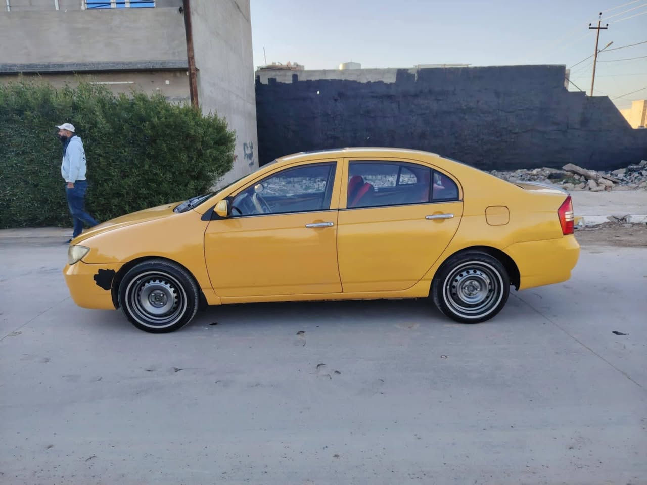 السلام عليكم موديل 2013 ليفان 620 رقم بغداد انكليزي مشروع وطني شرط تحويل وكاله مكينه وكير بشرط فول اوتماتيك صدر أمامي وخلفي جديد تخم تايرات جدد تبريد تدفئه شغال سياره جاهزه وجديده واحله من الصور للبيع أو مراوس حسب القناعه السعر 44 وبيهه مجال بسيط
العنوان كركوك
رقم الهاتف ***********
