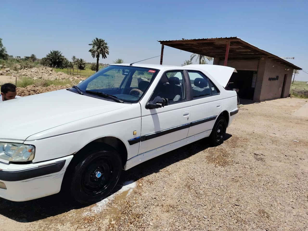 بيجو بارص مديل 15 الاسياره بسمي رقم نجف الاسياره كامله الحمدلله ما ناقصه شي تبريد وحدادية وكير ومكينة رايده ب٤٩ وبيه مجال حگ الجيه مكان الاسياره نجف مناذره  ***********
