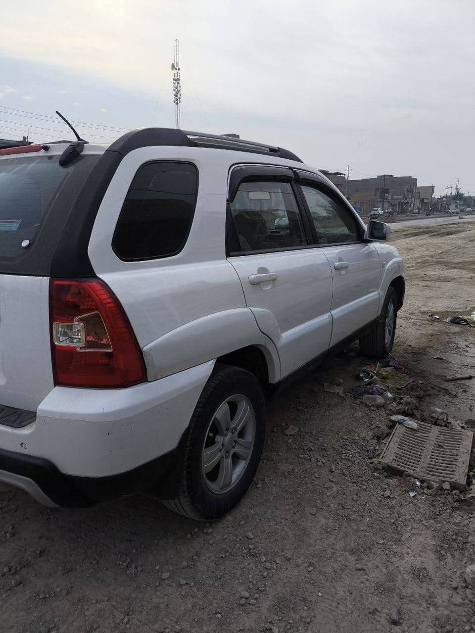 كيه سبورتج موديل 9 مكينه وكير مكفولات سنويه 29 تبريد تدفئه بكشنات  وبسمي تخم تاير سعر127وبيه مجال مكاني بعقوبه الرحمه تصل بل رقم ***********
