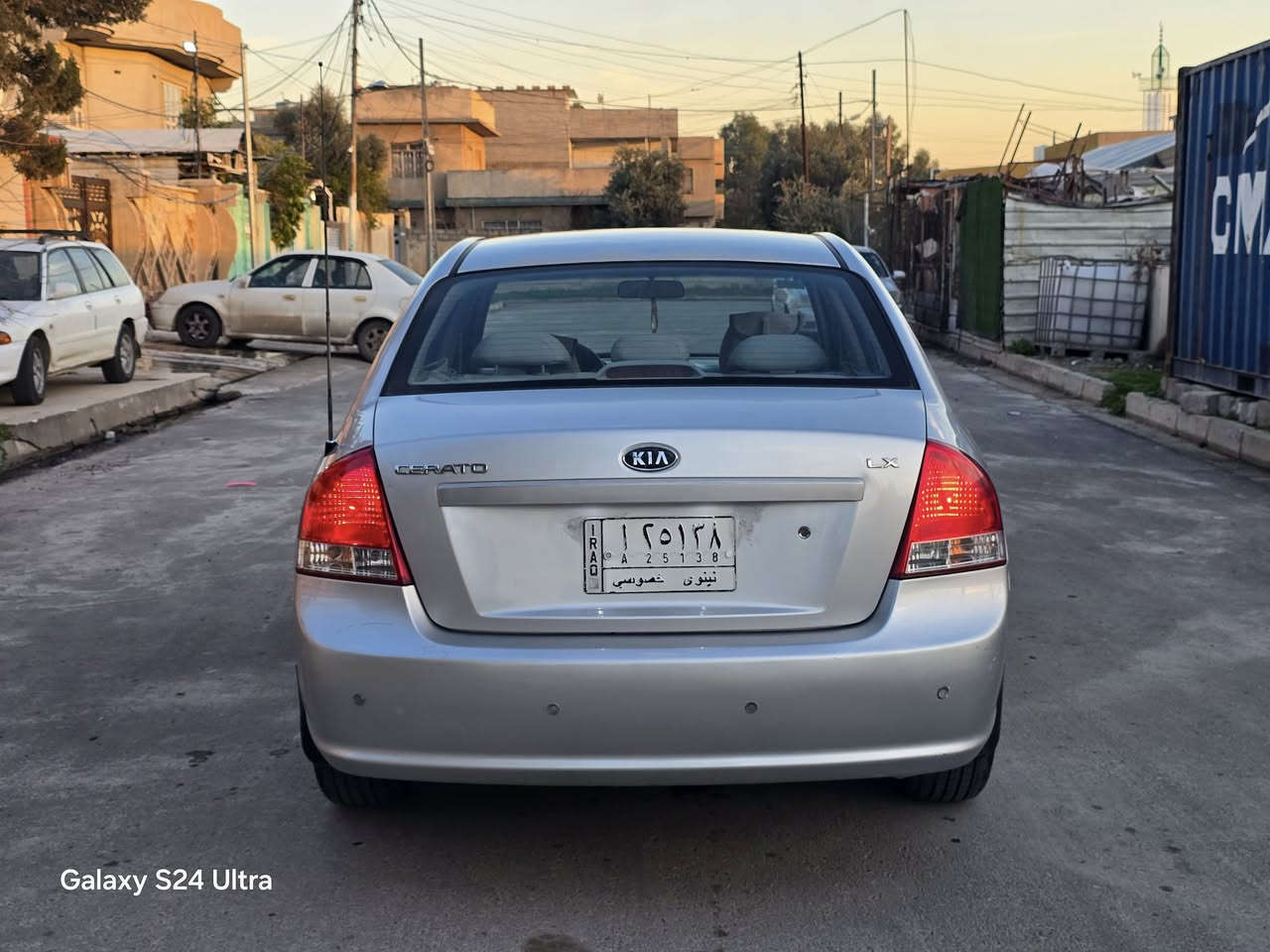 للبيع
سعر 87$
سيارة حيل نظيفة كلها وضع شركة 
كيا سيراتو موديل 2009 كوري ماشية 172
محرك 4 سلندر حجم 16 دوش شرط المحرك والكير 
رقم نينوى الماني سنوية جديدة شرط التحويل 
بيها كوبون بانزين ⛽️ 
🚫سيارة بدون صبغ
 سقف واكع عليه بلوكة وبي شوية  تعديل  بارد تعديل حلو ما يبين 
 تبريد ثلج  صدر امامي خلفي كله بشرط 
سيارة جاهزه ما تصرف عليها دينار 
موصل الايسر 
***********
***********
