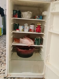 ثلاجة • للبيع • حجم واضح