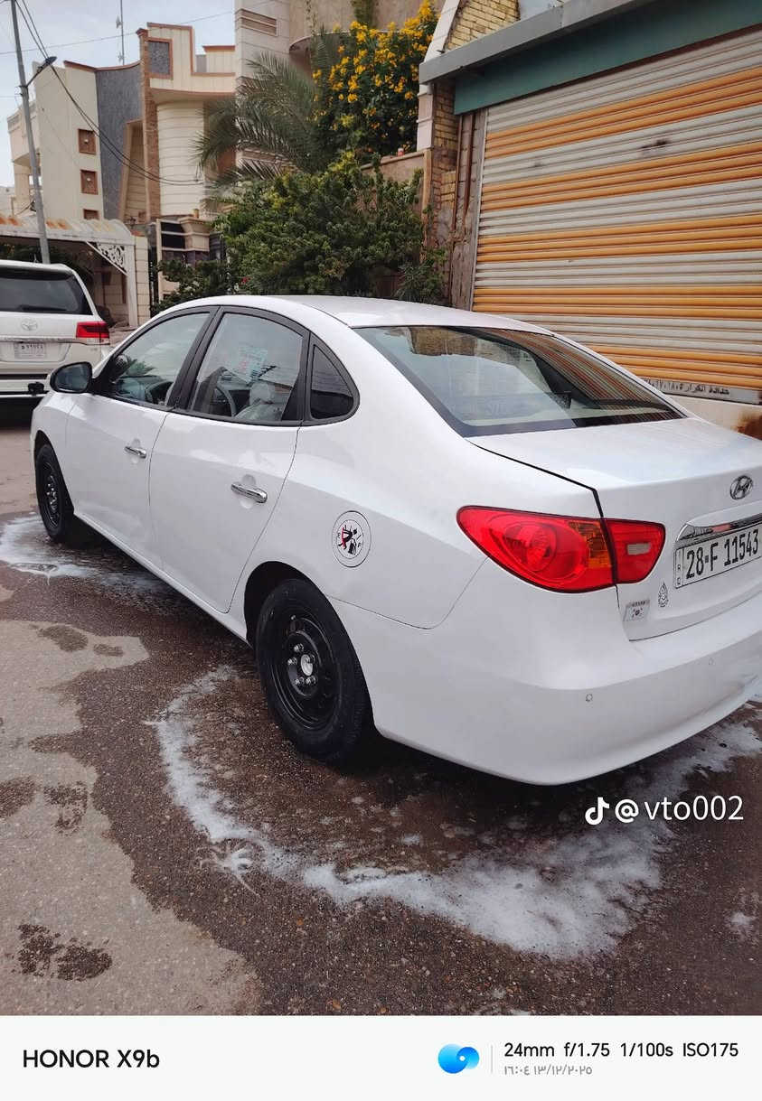 السلام عليكم الأنترا
موديل ٢٠١١ خليجيه
مكينه 1800 
رقم نجف 
اريل كهربائي
اشاير بل مري
كامره خلفيه
تخم تاير
تبريد شغال جديد
كشنات مدوشمه

سنويه2030
ارقام نكليزيه 
تحويل ثاني يوم مشروع وطني
المكان ناصريه مركز 
السعر 115 
رقم الهاتف ***********
