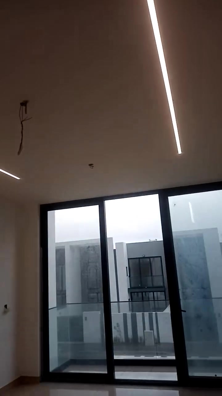 تنفيذ الأعمال الكهربائية  انارة بروفايل ظاهري  حسب رغبه صاحب المنزل .. المبدع عمر محمد للتواصل ***********
