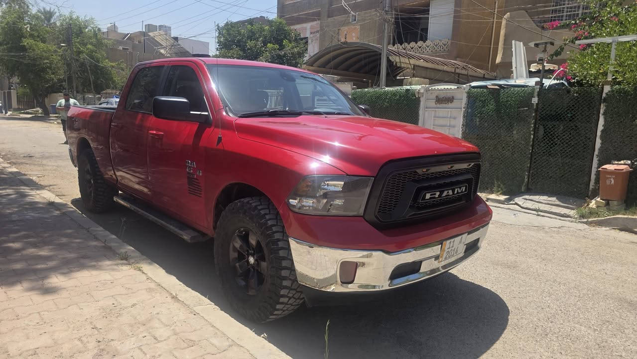 دوج رام موديل 2019
بسمي تحويل ثاني يوم 
رقم بغداد مميز 
حادث سياره جاملغات امامي مع البنيد 
محرك 8           5700 
سياره كلش حلو 
ييه بعض النواقص بصيطه 
***********
موجود اتصال او وات ساب
