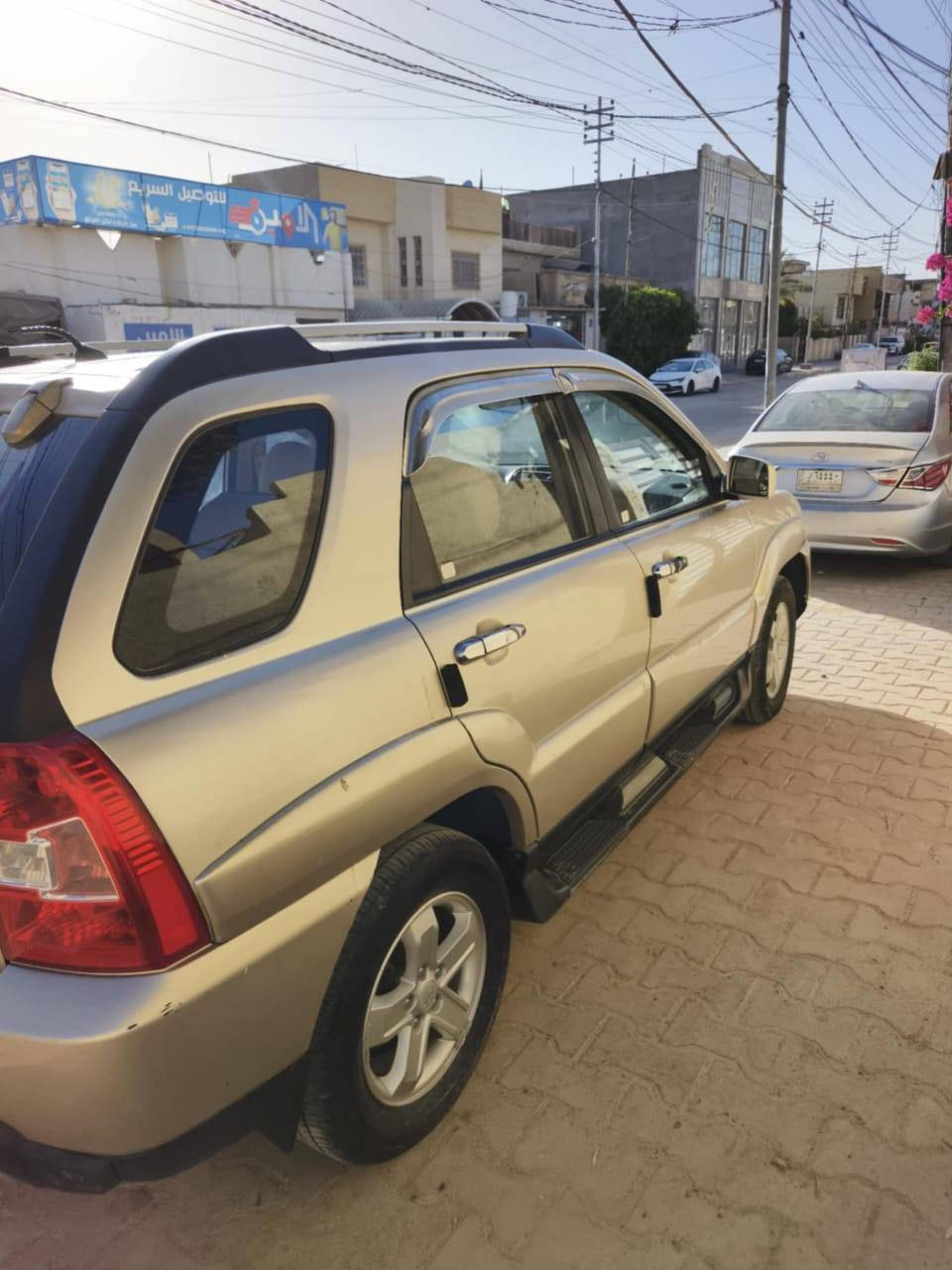 🚗 للبيع — كيا سبورتج 2009 وارد خليجي 
✔️ مكفولة كفالة عامة
✔️ محرك 2000 دوش
✔️ المواصفات 1/1
✔️ فور ويل
✔️ فتحة سقف
✔️ كروز سرعة
✔️ شاشة كبيرة
✔️ لون عسلي مميز
✔️ الماشية: 139 ألف كم فقط
✔️ السيارة باسمي
سيارة نظيفة واستعمال مرتب وجاهزة للفحص ✅
📍 الموقع: كربلاء
📞 للتواصل: *********** كربلاء, العراق
