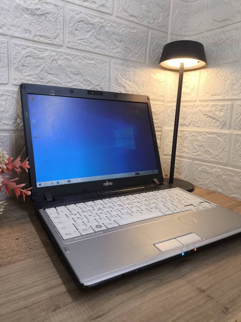 لاابتوب بسعر 85
الف والتوصيل مجاني


**إذا كنت صاحب هذا الإعلان وتريد حذفه لأي سبب، رجاءا أرسل رسالة إلى الدعم الفني**