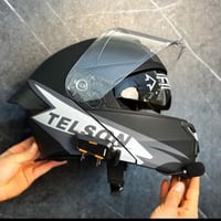 خوذة كاملة • اصلية • بالكرتون