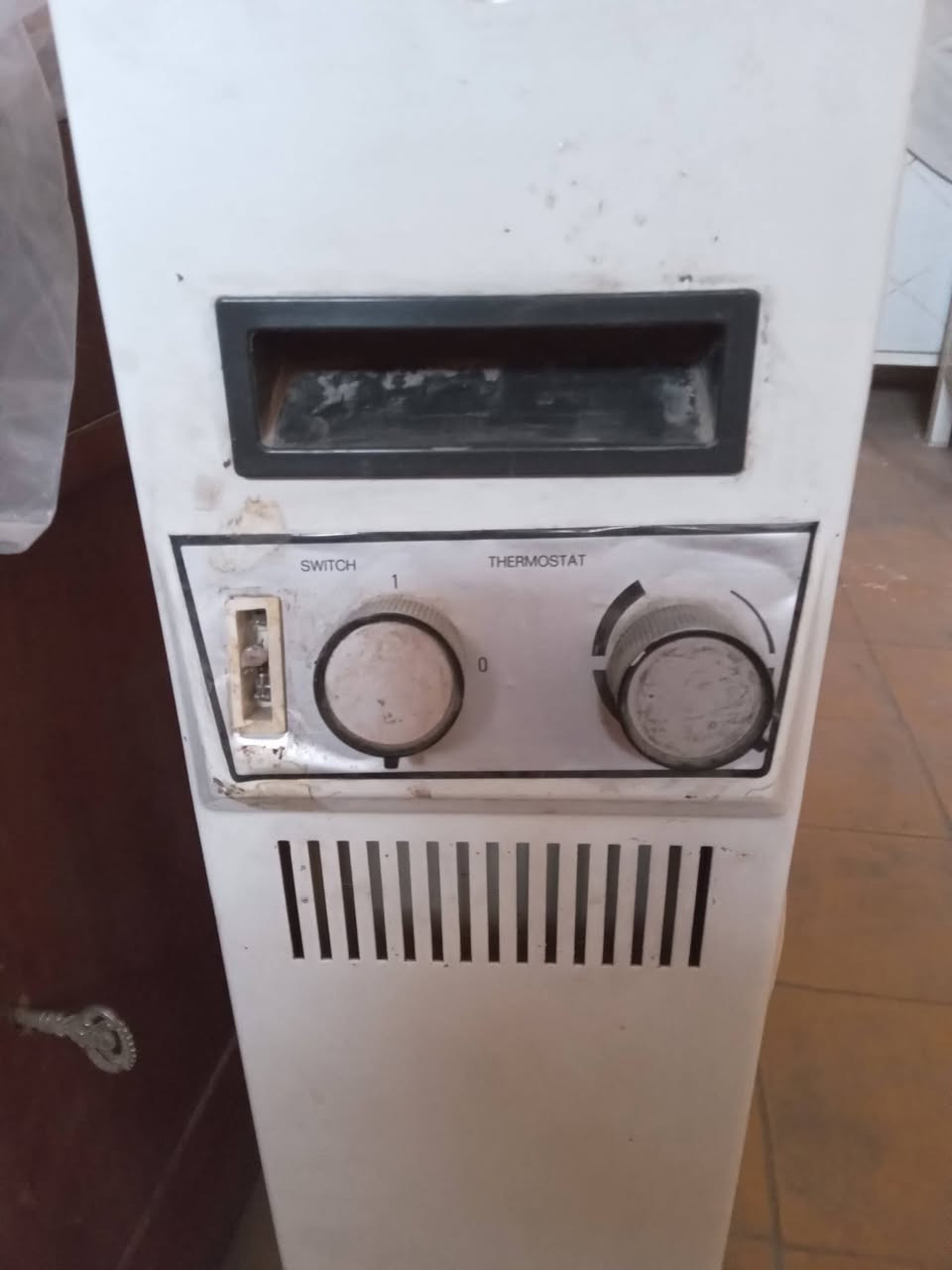 الأصلية القديمة سعر ٥٠ الف عطلها بسيط طفت فجأة وما صلحناها ..بغداد المشتل


**إذا كنت صاحب هذا الإعلان وتريد حذفه لأي سبب، رجاءا أرسل رسالة إلى الدعم الفني**