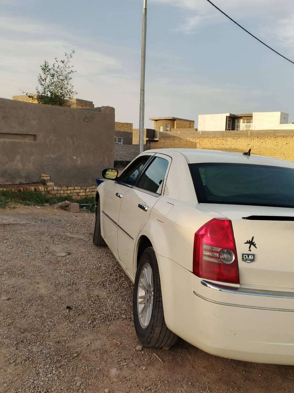 سلام عليكم اوباما رقم بغداد موديل 8بيع أو مراوس حسب القناعه ضرر جامغ وبنيد صبغ حزام لجماليه رقم المبايل *********** ما تواجد علئ الفيس ااشراي يتصل وبيك خير وتددلل
