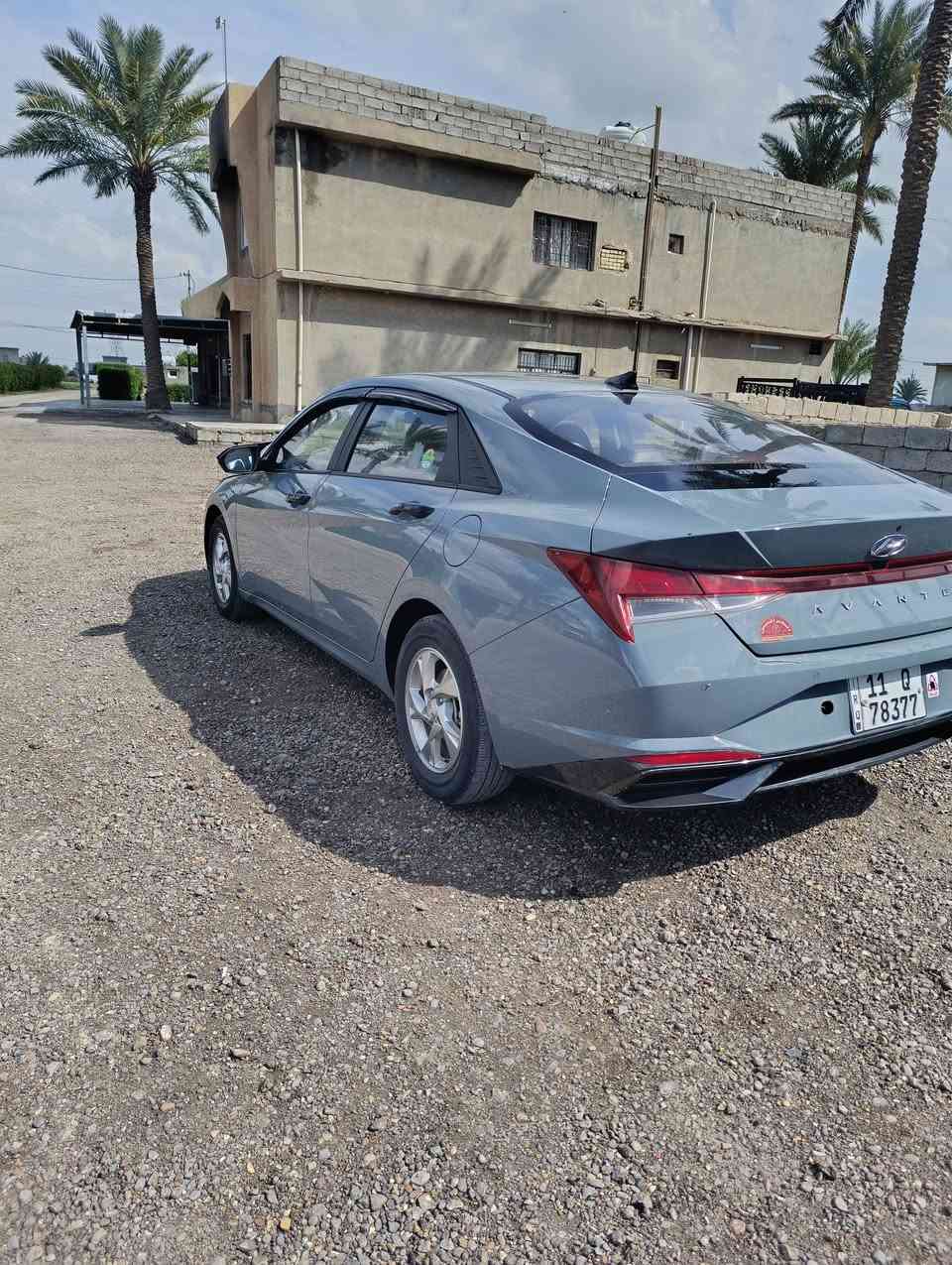 السلام عليكم للبيع افانتي 2023 رقم بغداد مكفول كفاله عامه ماعدا  طخه بسيطه بلا الدعاميه الخلفيه ماشيه 54الف على ايدي نص فول سويج محرك 1600  المكان بغداد ابوغريب الاستفسار الاتصال ***********
