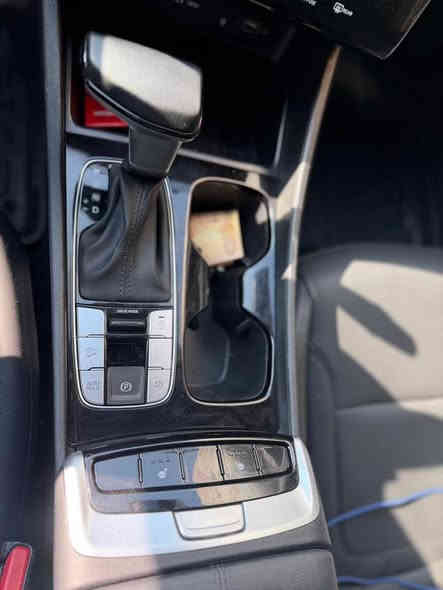 توسان 2024 
حادث فقط دعامي اماميه وشبرا بنيد 
فول موصفات XRTماعده الفتحه 
ماشيه 13
كشن كهرباء + تاتفه 
سايدبرك كهرباء 
***********
***********
