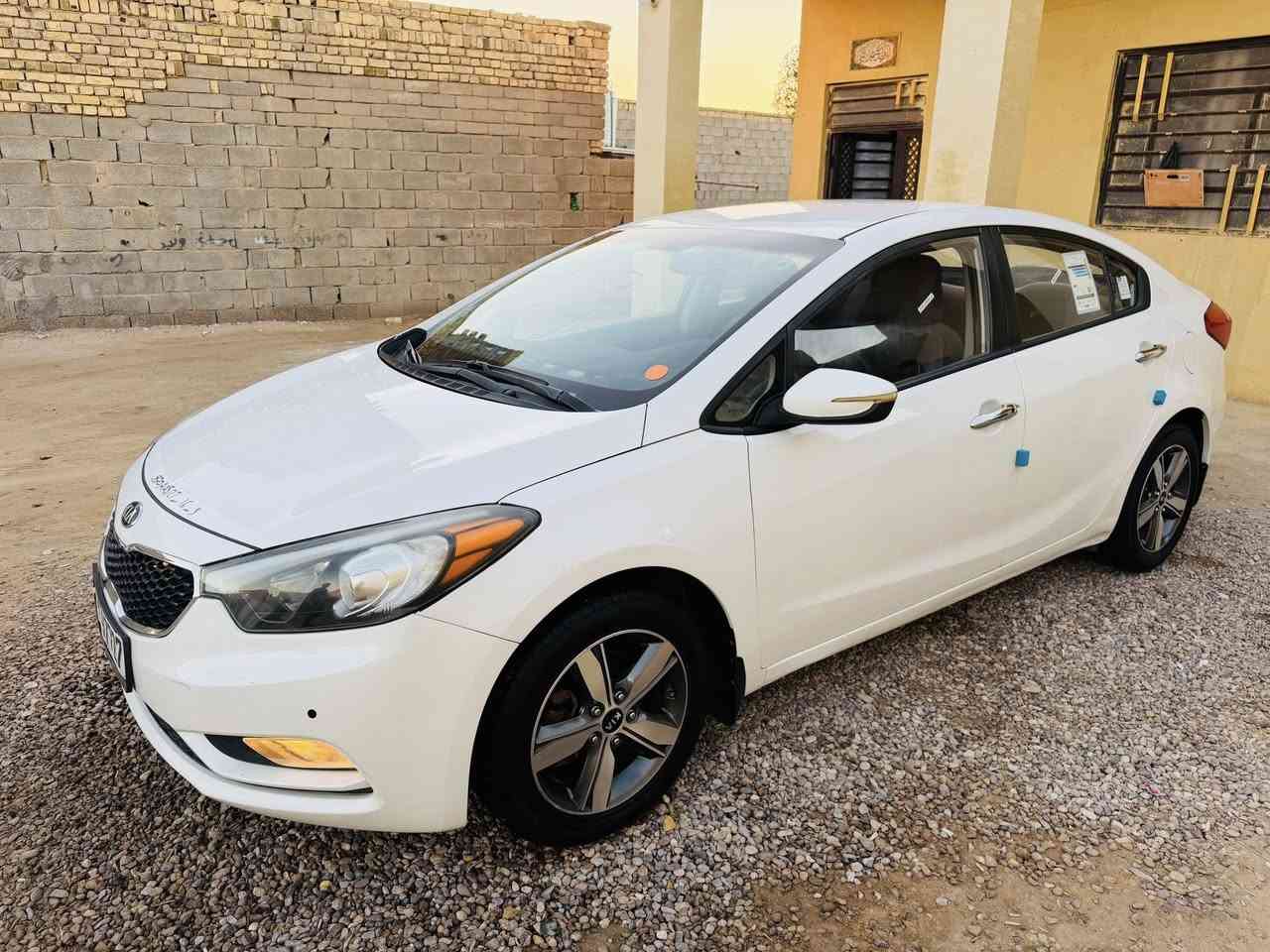 السلام عليكم ورحمة الله وبركاته..
كيا سيراتو خليجي موديل 2015 رقم ذي قار دولي بسمنا هزه جديدة سنويا مجددة لغاية 2030 محرك 1600 دوش بيها تبديل بنيد أصلي ورش مقدمة الجاملغ الأمامي فقط  شرط بدون أي ضرر داخلي والباقي كفاله مواصفات السياره شاشه تاب كأمره دواره تحكم استيرن جيهتين شغال تحكم مرئي اشاره بلمرايه 5 ويل كب اصلي داخل لونين سياره جديده جداً وجاهزه مكينه كير كهربائيات تخم تاير كله جديد تبريد ثلج فول كهربائيات حدادية شرط 100‎%‎ مكان السياره الناصرية السعر 114
***********
