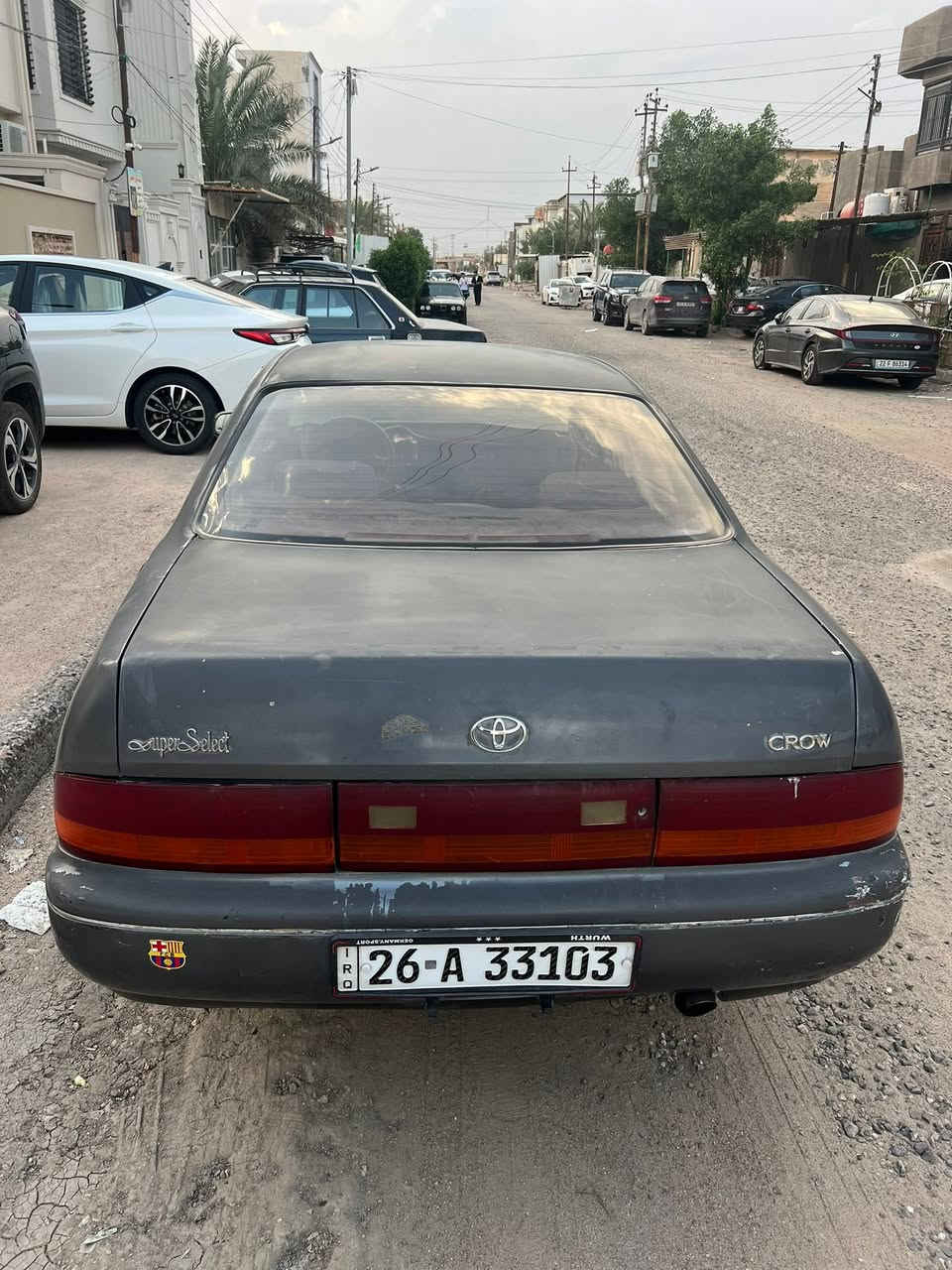 السلام عليكم  بطه للبيع مديل 92 كفاله من الكصه والاصواليات والضربه القويه والعيب الشرعي تبريد شغال كير مكينه نضاف صبغ جارد السعر 40 وبي مجال الرقم ***********
