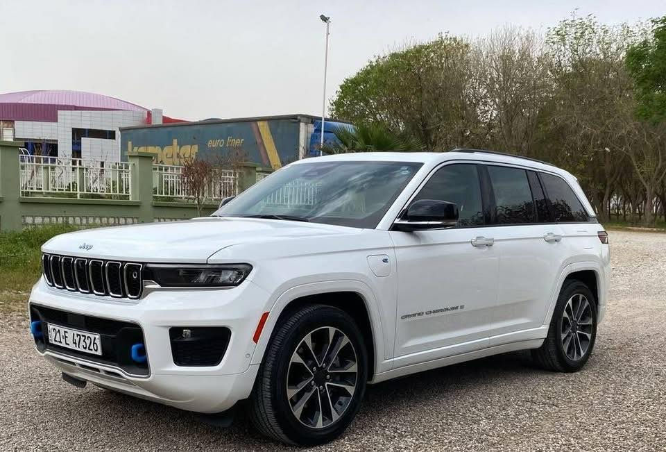 JEEP GRAND CHEROKEE OVARLAND 4xe 2023
جيب كراند شيروكي (اوفرلاند) ٢٠٢٣
هايبرد شحن بانزين
فول مواسفات vip
مساج داتاشو
دبلات جوب
مقعد/خمسه راكب مرخوب
مسافه مقطوعه/45000 كيلومتر
ضرر/جاملخ خلفي 
بدون ارباك
بجم كبس
رقم شاصي/1C4RJYD65P8788237
رقم سليمانيه
مكان/كلار
*********** واتس اب
