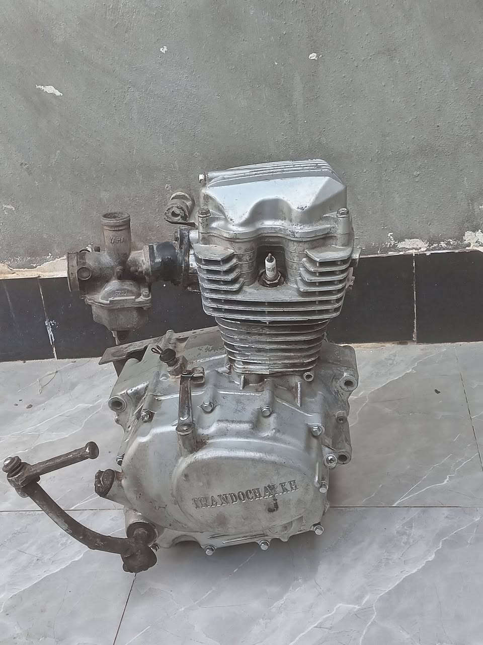 السلا م عليكم عندي شاصي يدون للبيع
عندي مكينه كربلاء ***********
