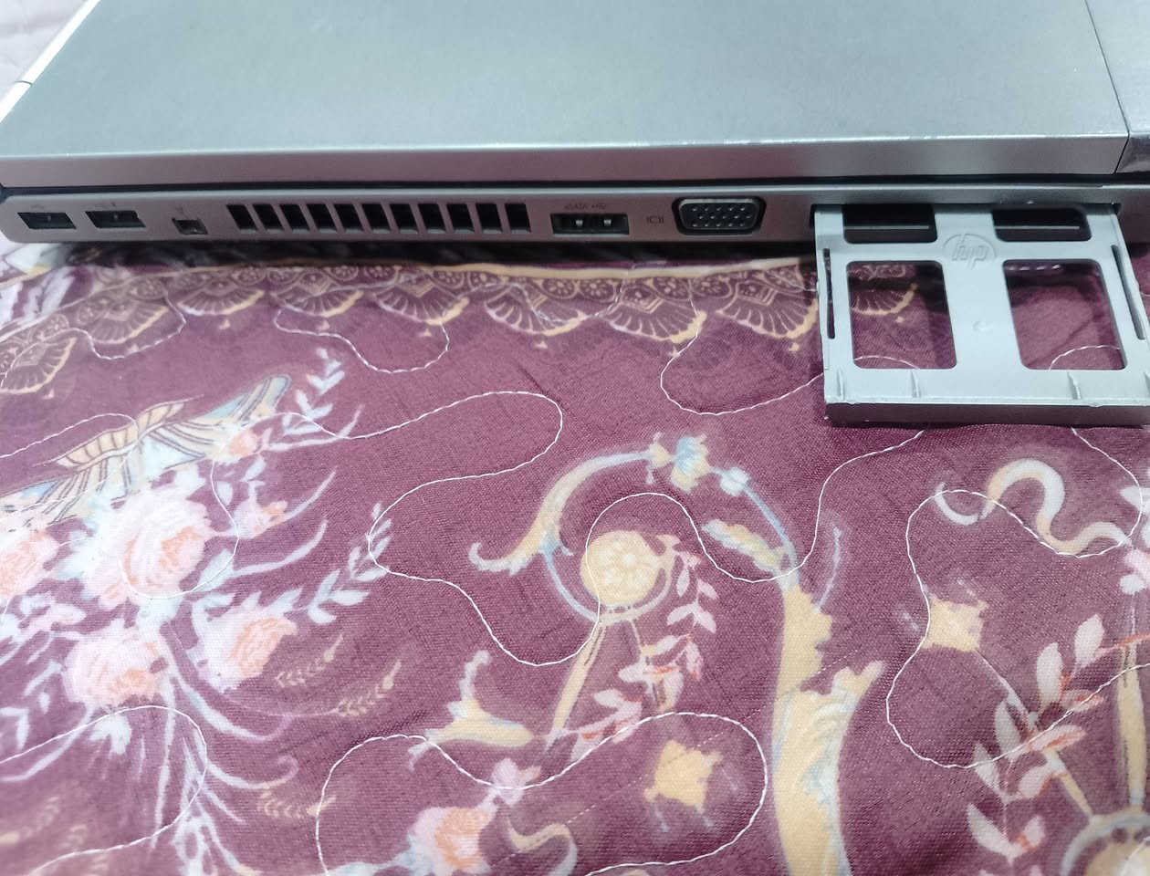 سلام عليكم لبتوب نوعيه
Hp

رم 8 يشغل بوجي90 فريم  وقوي العب ودرسه كارت شاشة خارجي ١ نيفيديا كوراي 7ذكرى 500فول العب


**إذا كنت صاحب هذا الإعلان وتريد حذفه لأي سبب، رجاءا أرسل رسالة إلى الدعم الفني**