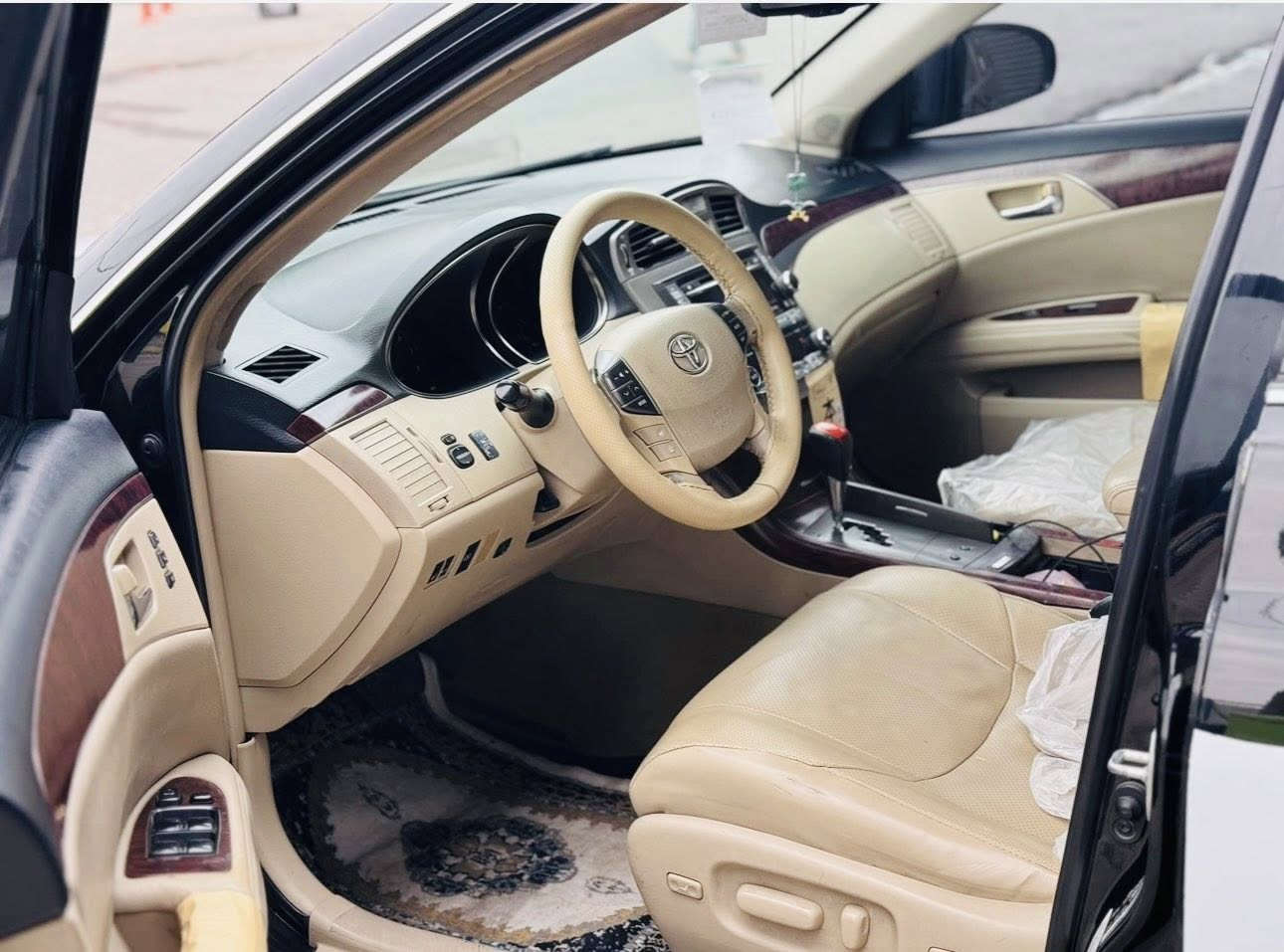 عندي افلون
موديل٢٠١١
سياره بدون سبغ
بيها كم مكان صغير بارد
سبغ ماكو
سياره مواصفات خليجي لمتد فول فول
ماشيه٢٢٠كيلو
گير محرك تبريد صدر عداديه بشرط
سعر ١٧٨
واتساپ***********
مكان اربيل
