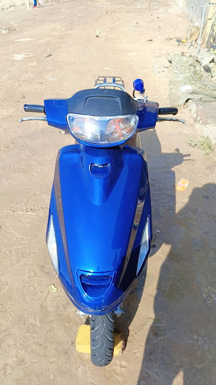 حاوية
سبانة ما ممدود عليها مكينة ناعمة دراجة مابيها نقص برغي 450 بابل ‏‪***********‬‏
